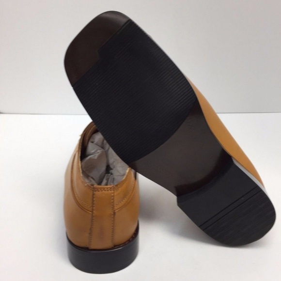 Hugo Vitelli Shoes Hugo Vitelli Boys Tan Dress Shoes Size 4 65